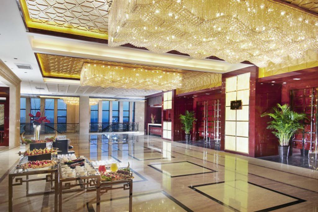 Dezhou Regal Kangbo Hotel Екстериор снимка