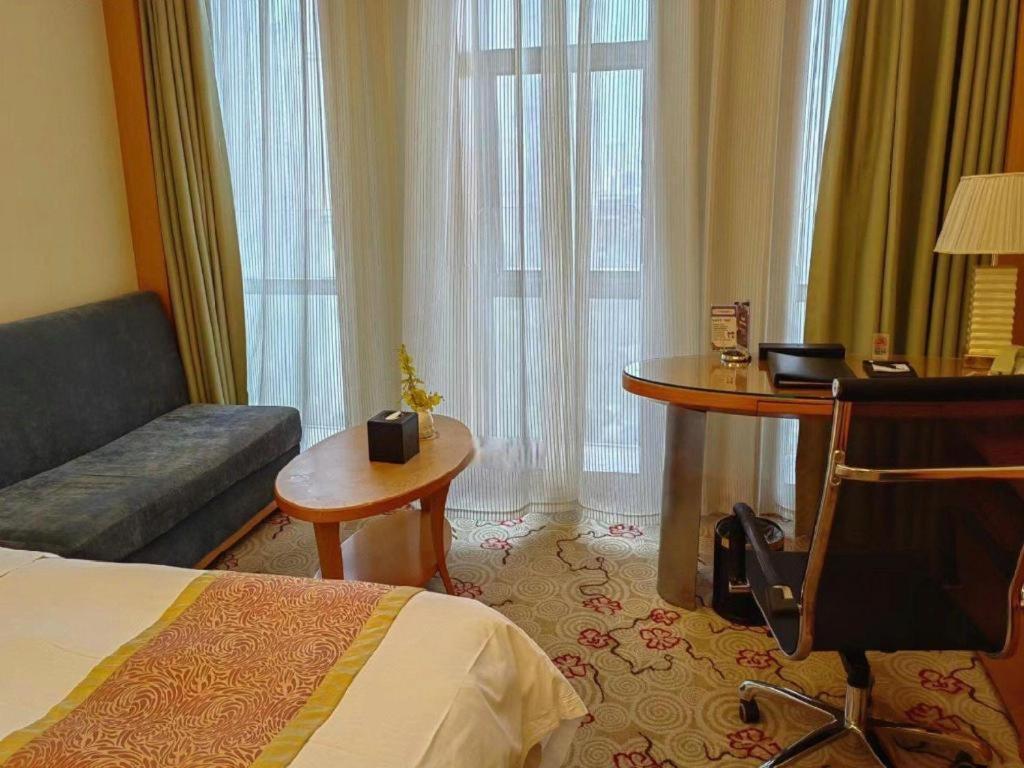 Dezhou Regal Kangbo Hotel Екстериор снимка