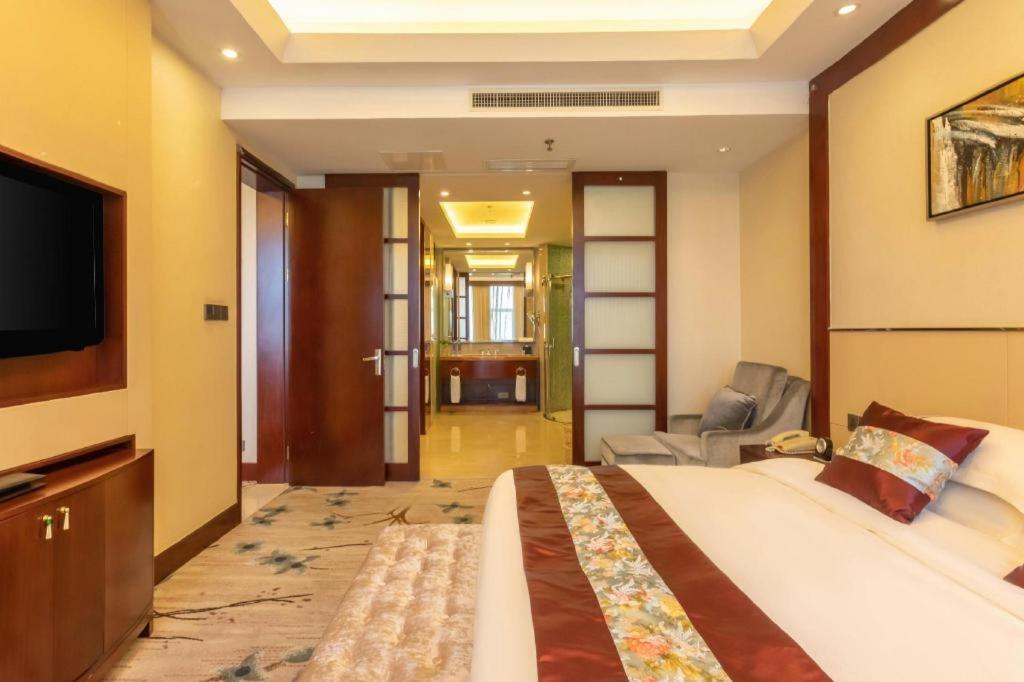 Dezhou Regal Kangbo Hotel Екстериор снимка