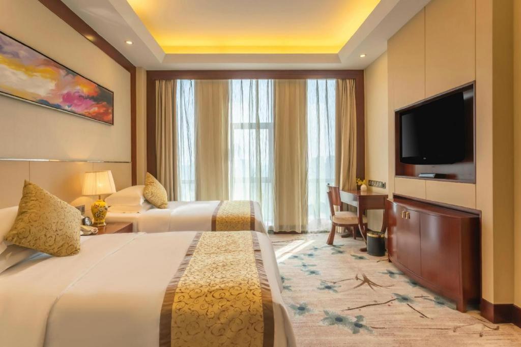 Dezhou Regal Kangbo Hotel Екстериор снимка