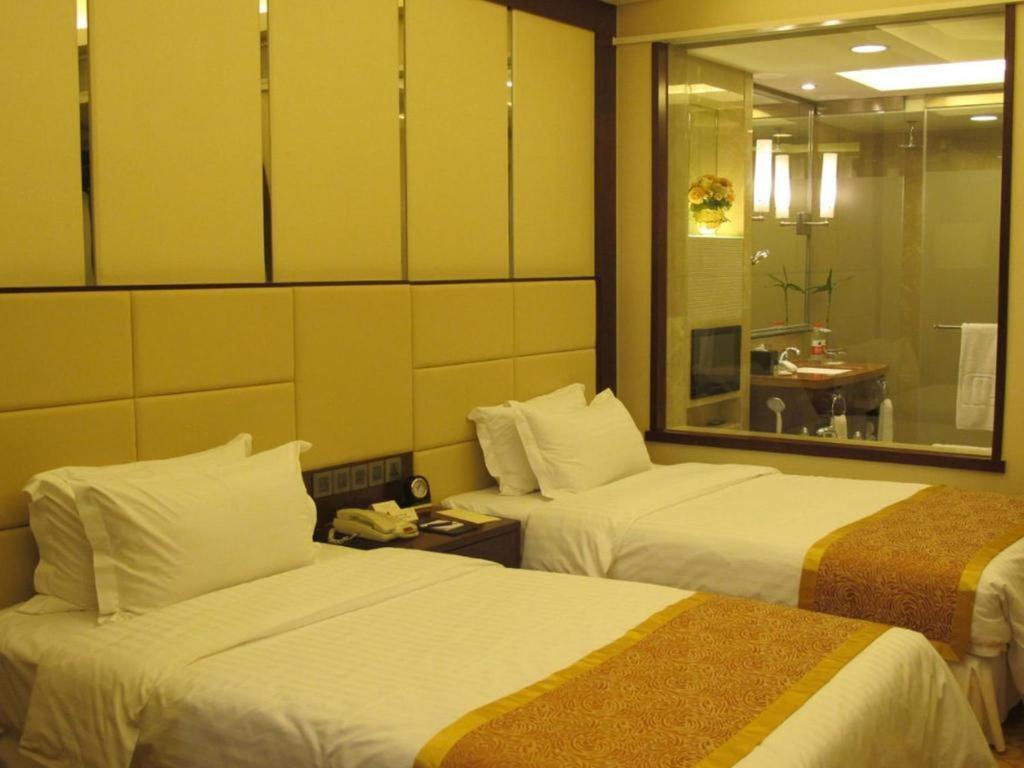 Dezhou Regal Kangbo Hotel Екстериор снимка