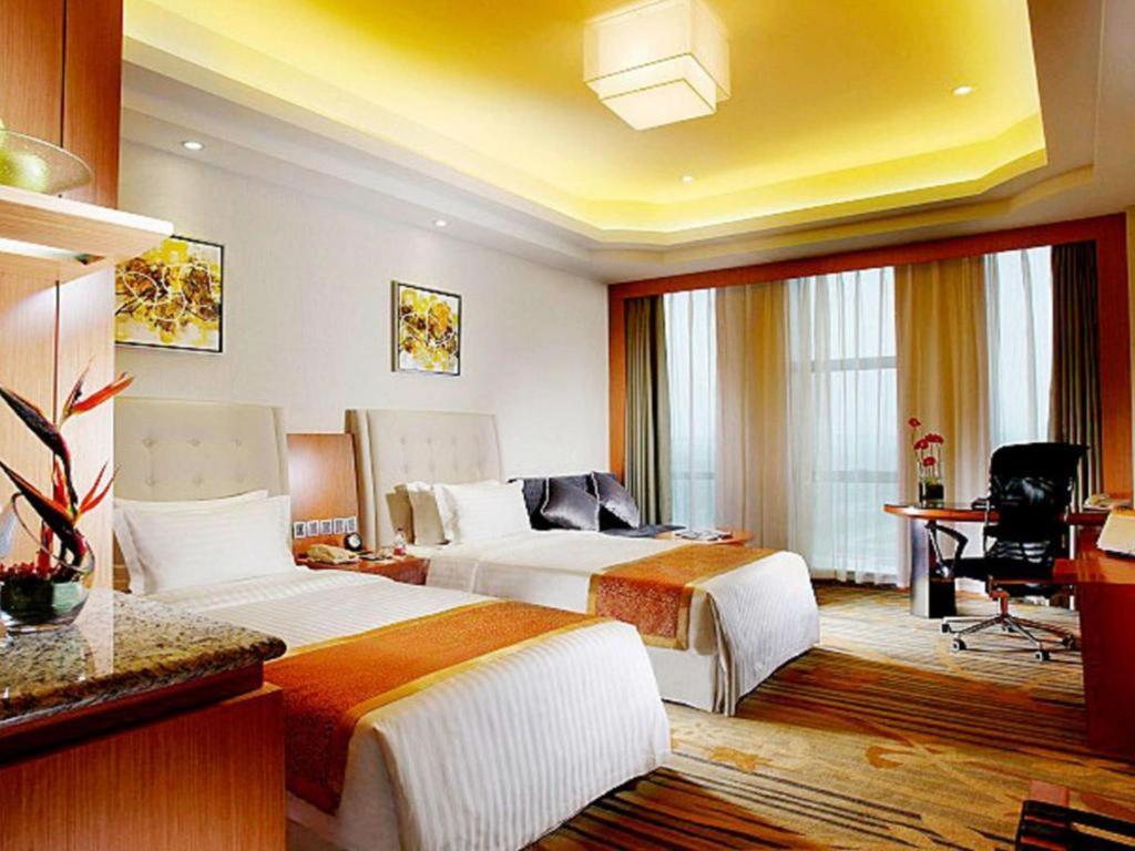 Dezhou Regal Kangbo Hotel Екстериор снимка