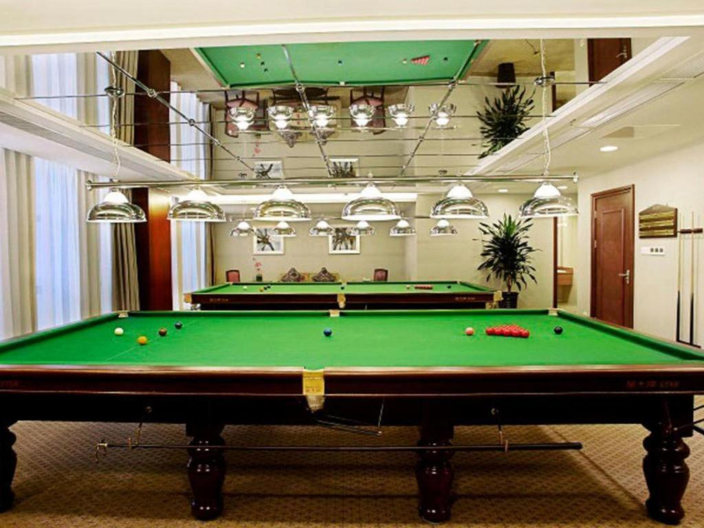 Dezhou Regal Kangbo Hotel Екстериор снимка