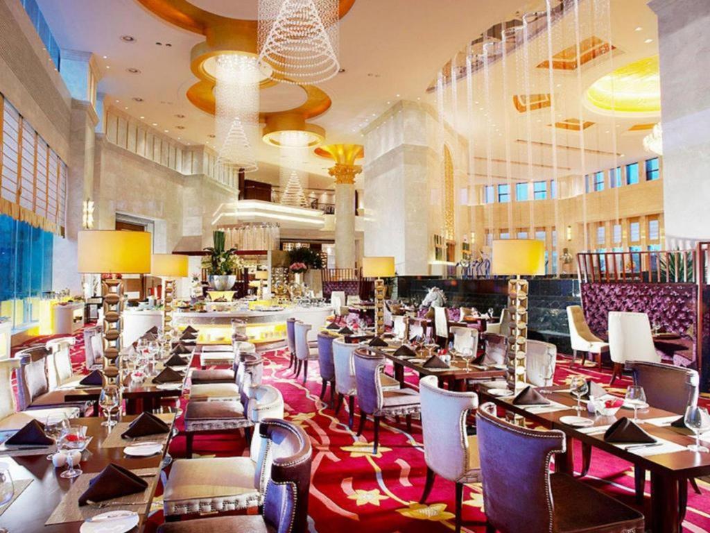 Dezhou Regal Kangbo Hotel Екстериор снимка