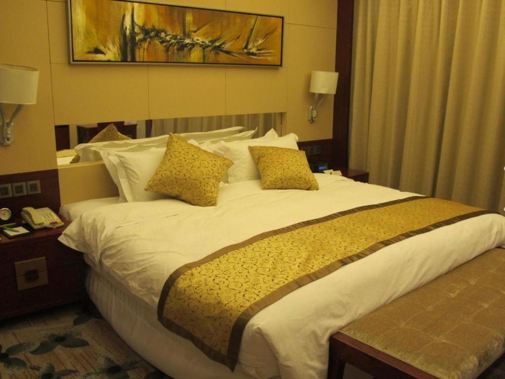 Dezhou Regal Kangbo Hotel Екстериор снимка