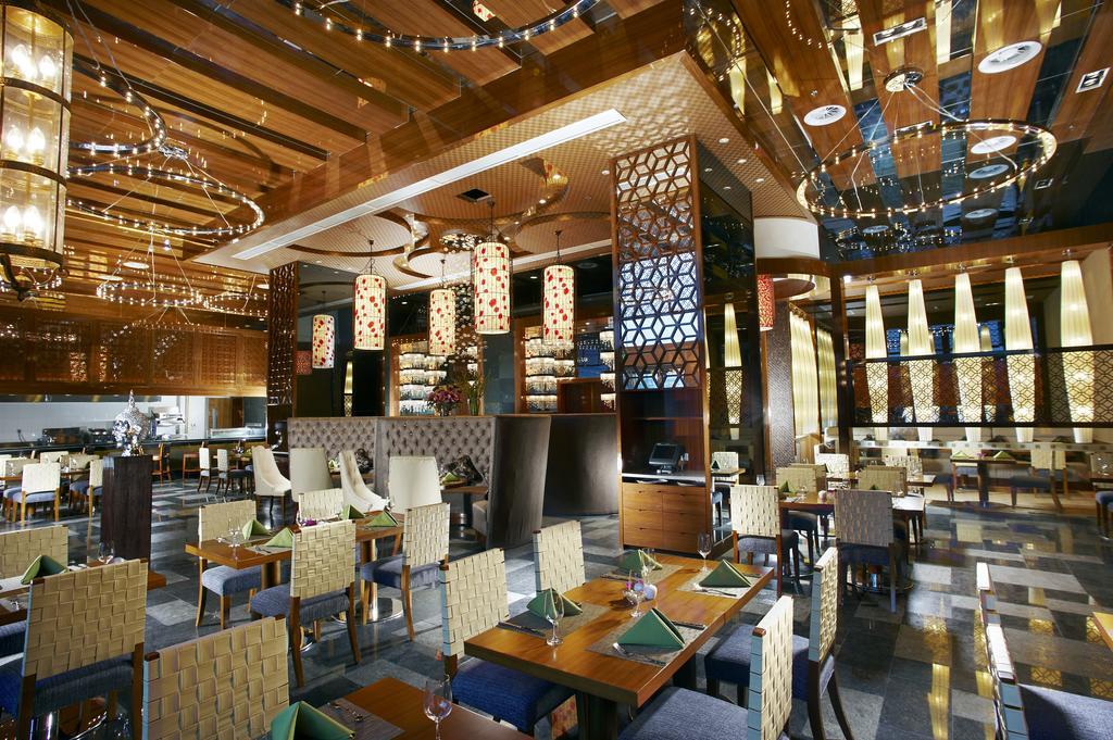 Dezhou Regal Kangbo Hotel Екстериор снимка